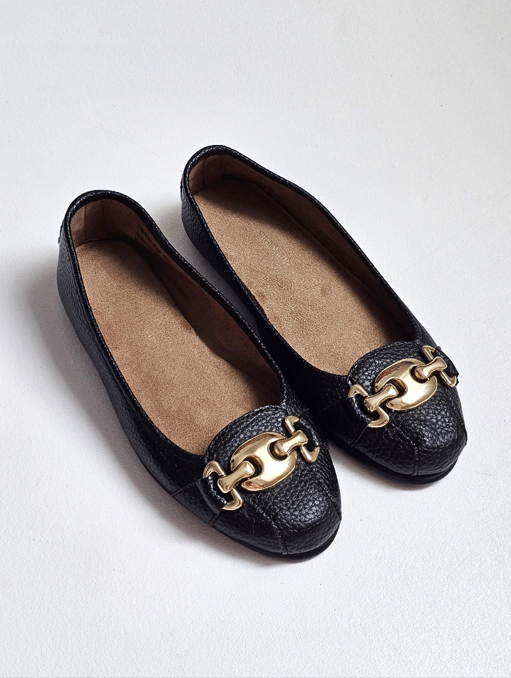 A2 by Aerosoles In Between  Leather Ballet Flats Gold Chain Comfort Slip On 6.5